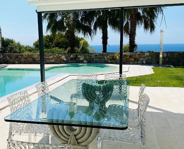 Monet Luxury *